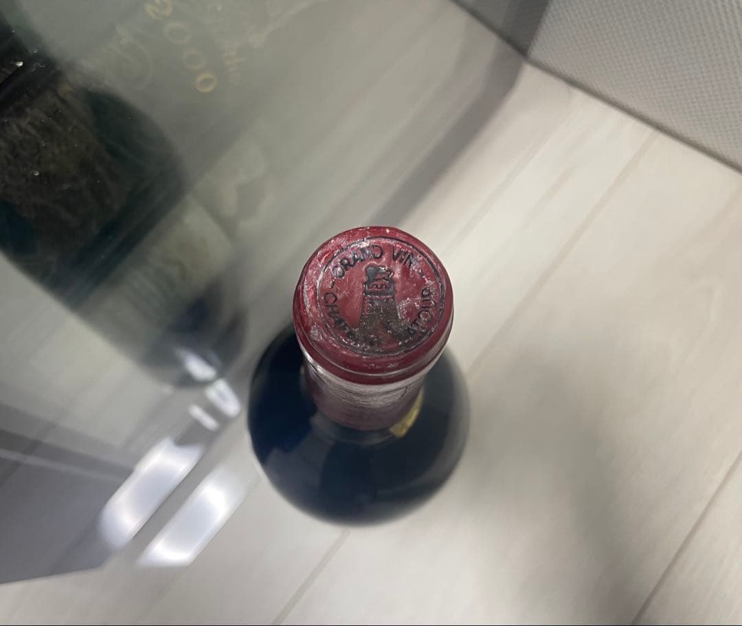 【パーカーポイント 100点 】 シャトー・ラトゥール 1982 伝説の年