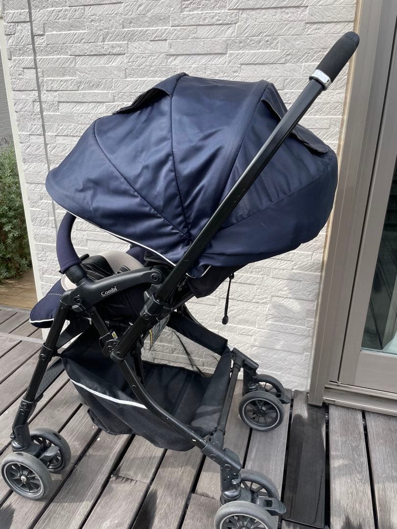 Combi ネイビー ベビーカー