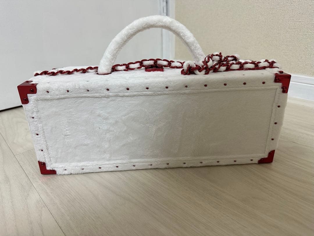 新品　正規品　エンジェル ホリデー レッド ファー