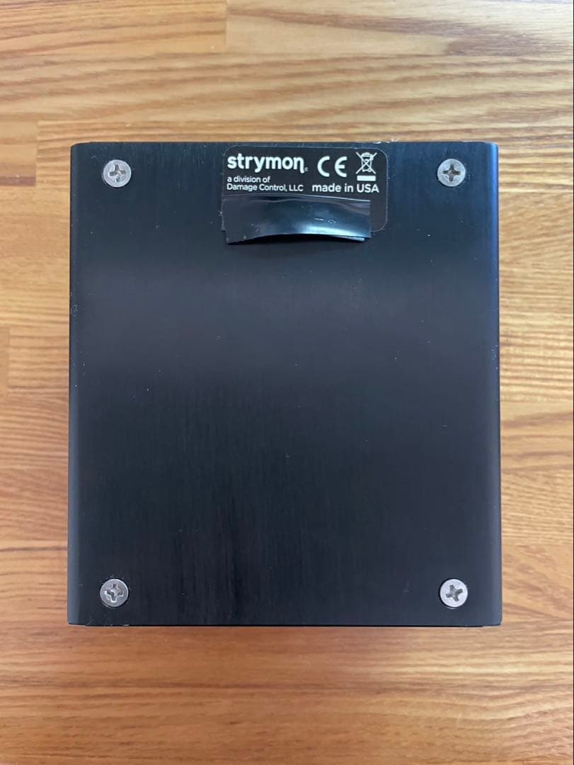 Strymon FLINT トレモロ & リバーブ