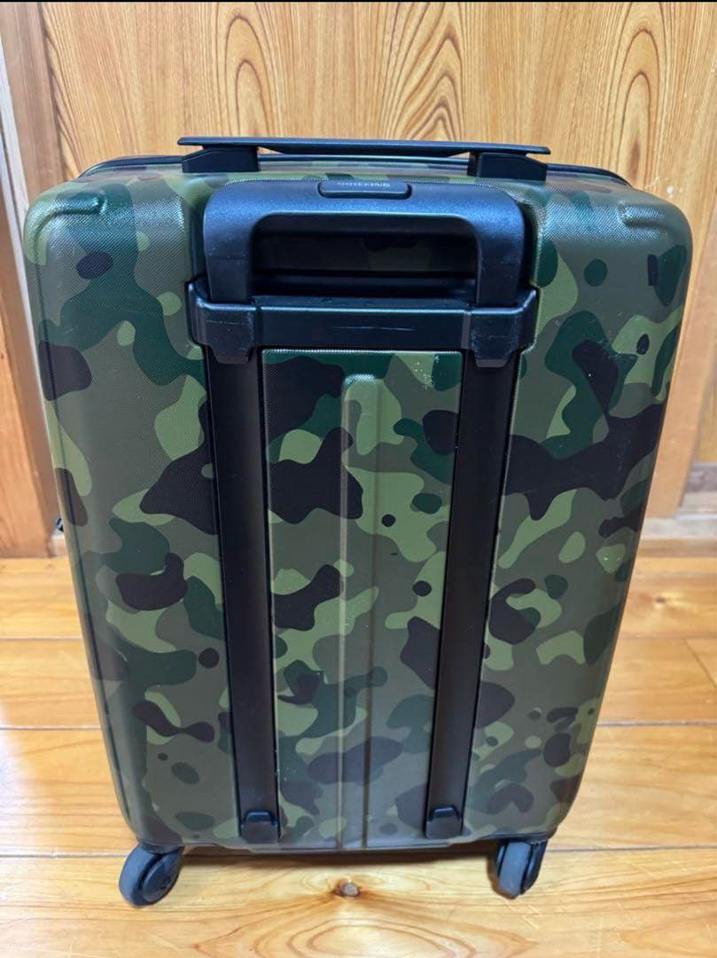 マ*コ様 三連休限定　ブリーフィング　迷彩柄　スーツケース