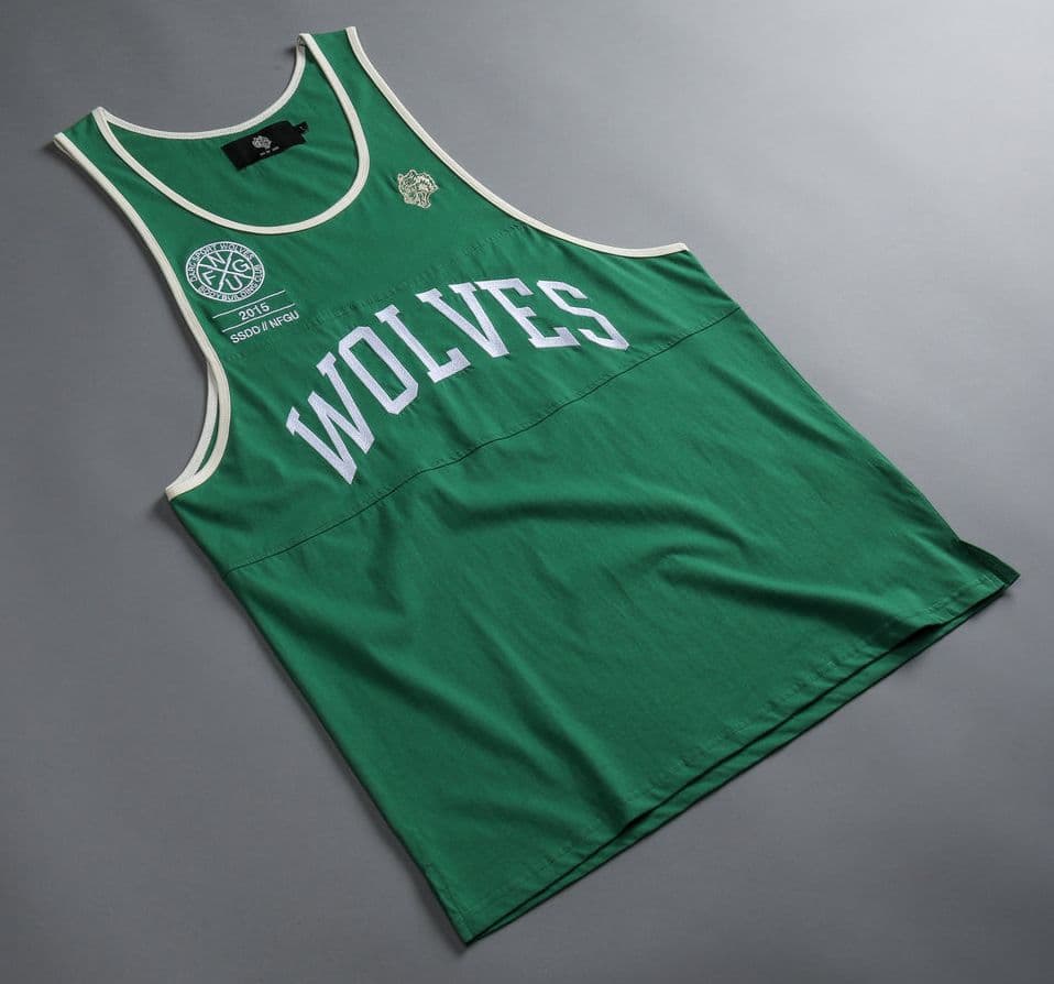 106 大人気　ダルクスポーツdarc sport タンクトップ　エメラルド　L