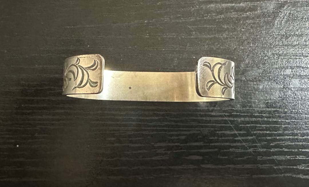 【希少】 TADY＆KING 平打ちバングル SVロングホーンアラベスク彫り‼️