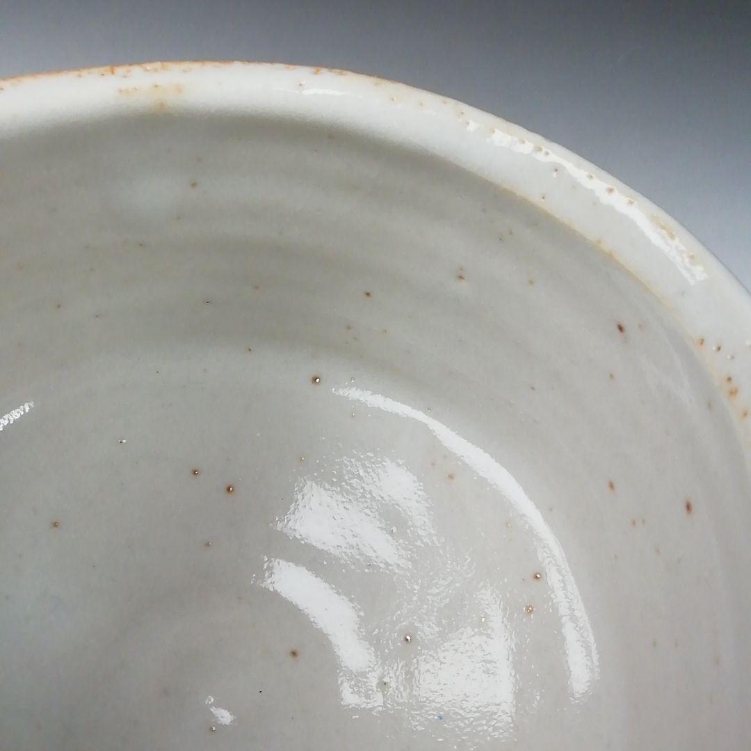 Ｔ１０４　茶碗　『志野茶碗』『菊泉窯　田中源也』　共箱　抹茶碗　茶道具