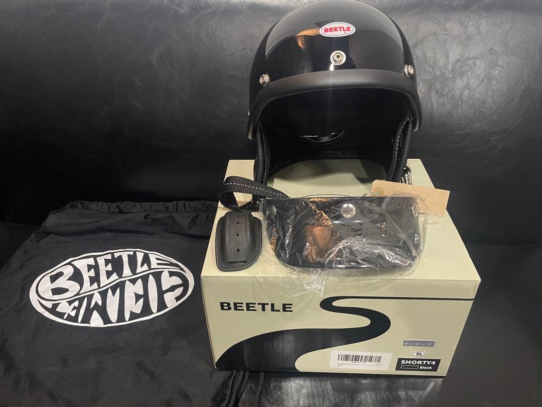 新品未使用　ocean BEETLE SHORTY4 XL ブラック