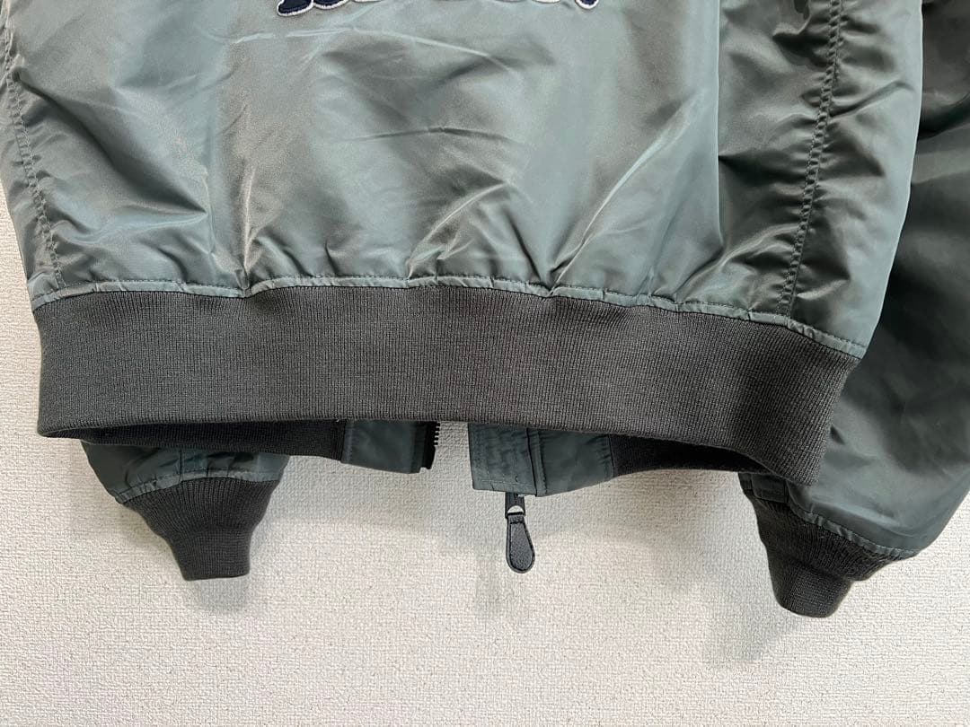 AVIREX MA-1 TOM CAT LIGHT MA-1 トップガン　ＸＬ