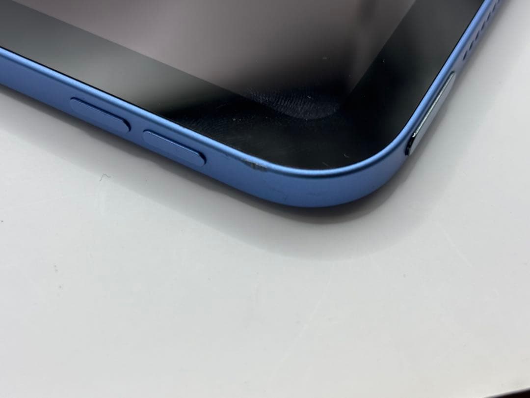 小さな巨人 iPad 10.9インチ第10世代 64GB MPQ13J/A