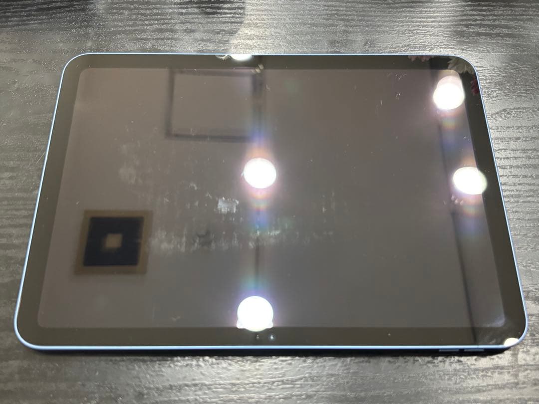 小さな巨人 iPad 10.9インチ第10世代 64GB MPQ13J/A