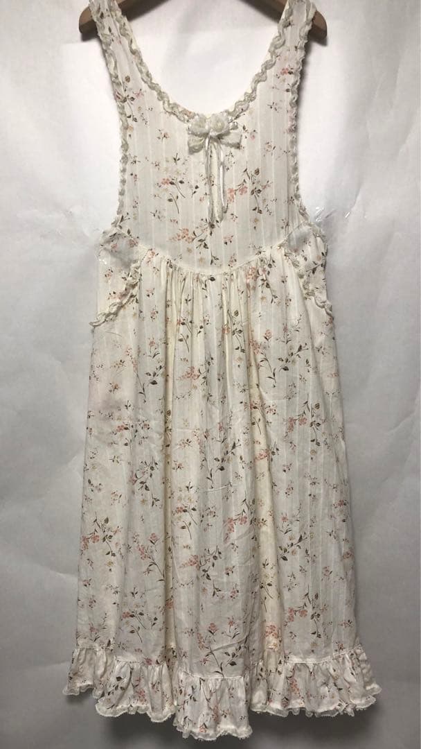 PASQUALE エプロン　花柄