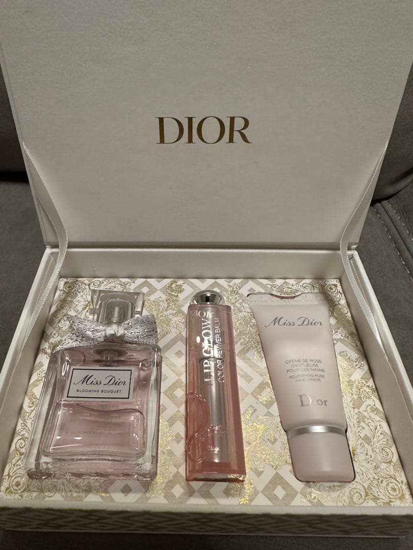 【新品未使用】ミスディオール　コフレ　限定　ブルーミングブーケ 30ml