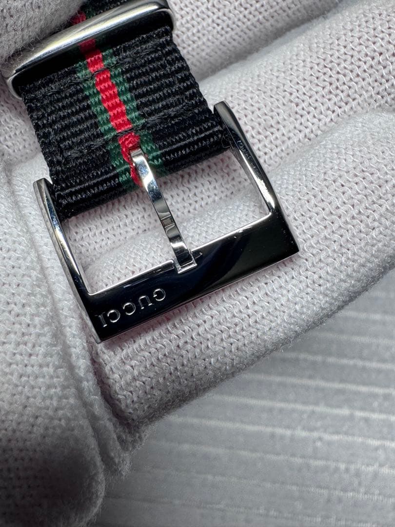 GUCCI ホワイトダイヤル 時計