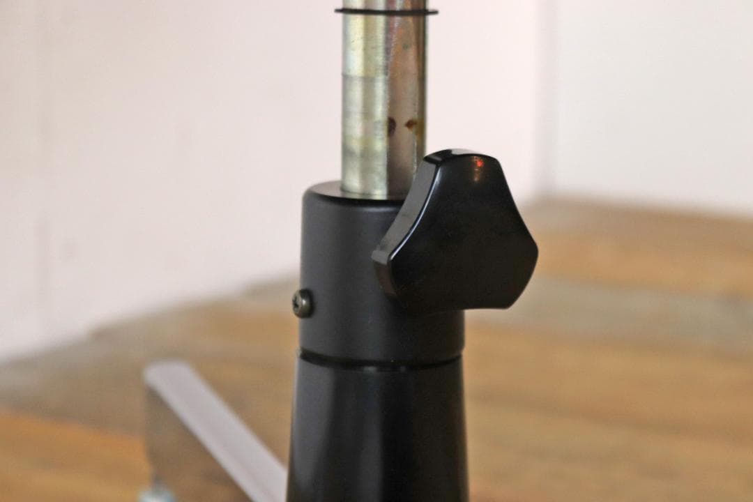 レトロ キャスターチェア アーム オフィス家具 回転 リクライニング 昇降