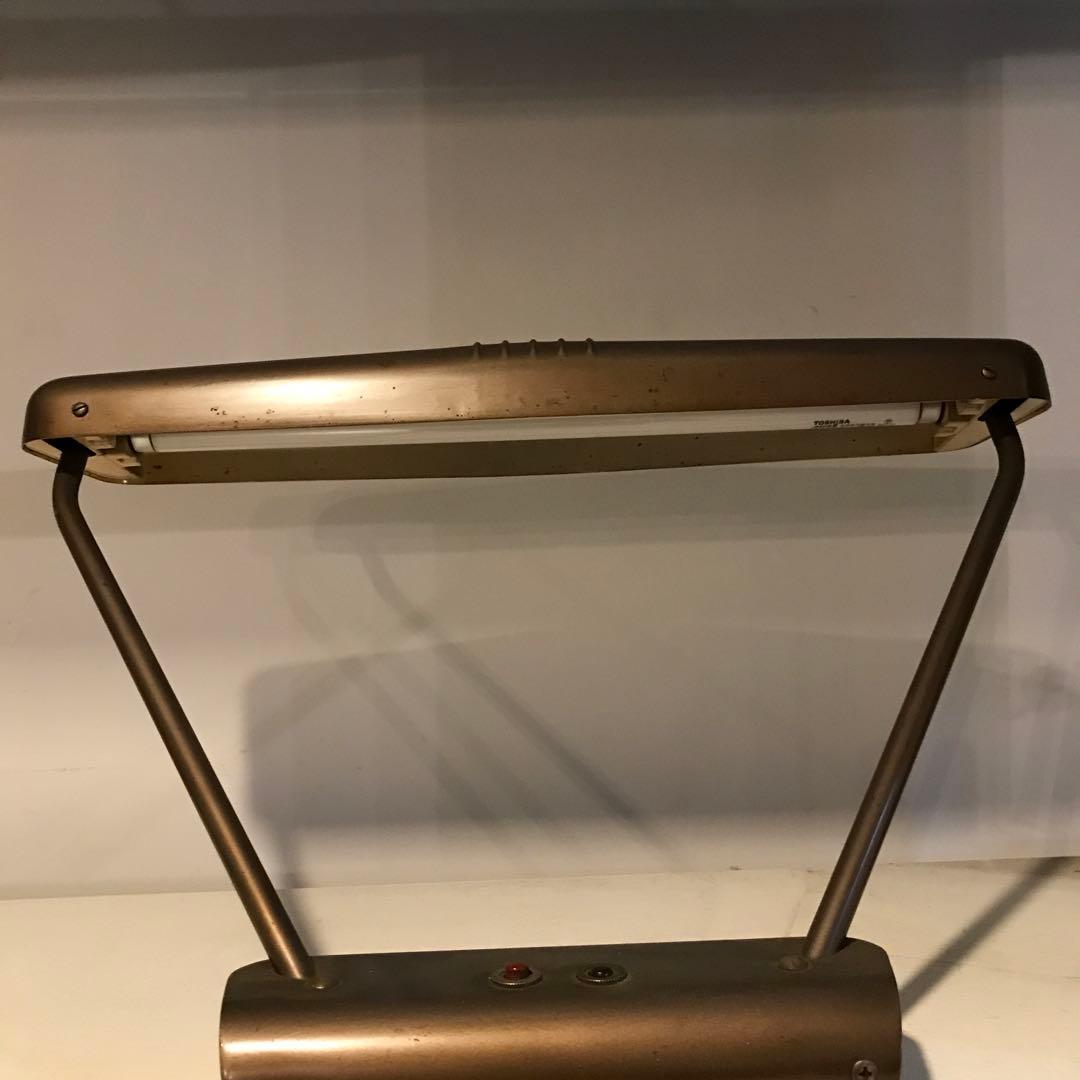 スタンド　アンティーク