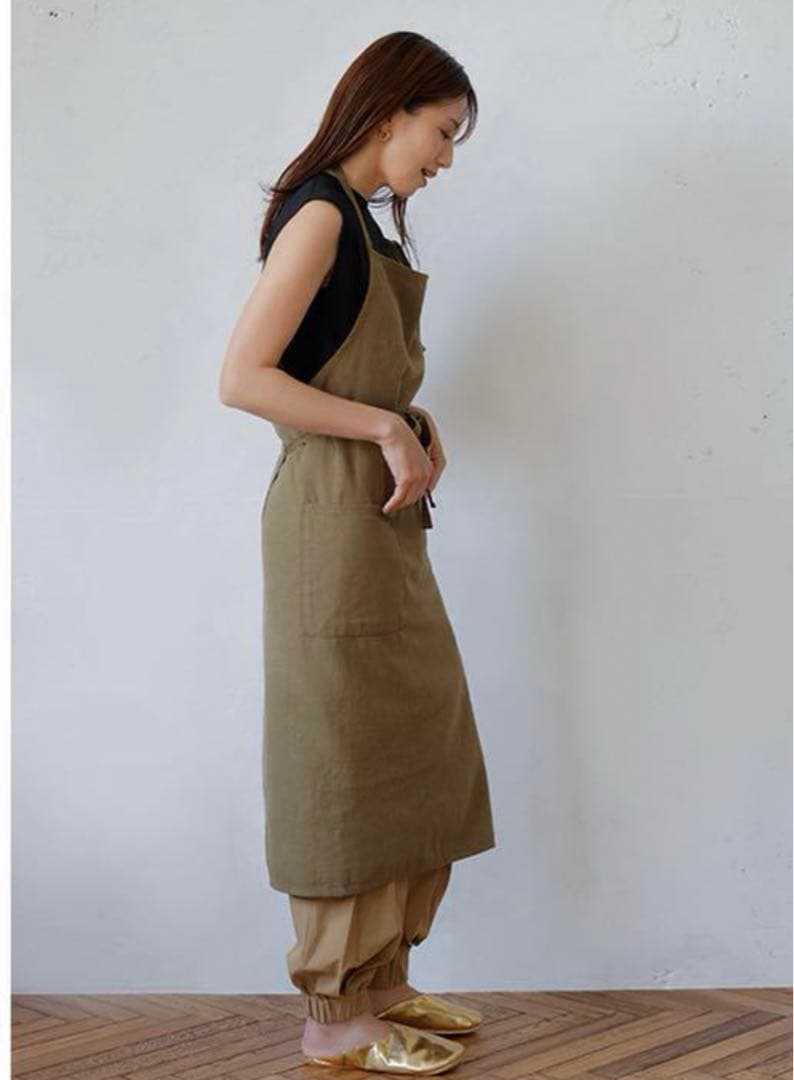 【完売】新品未使用　formeエプロン