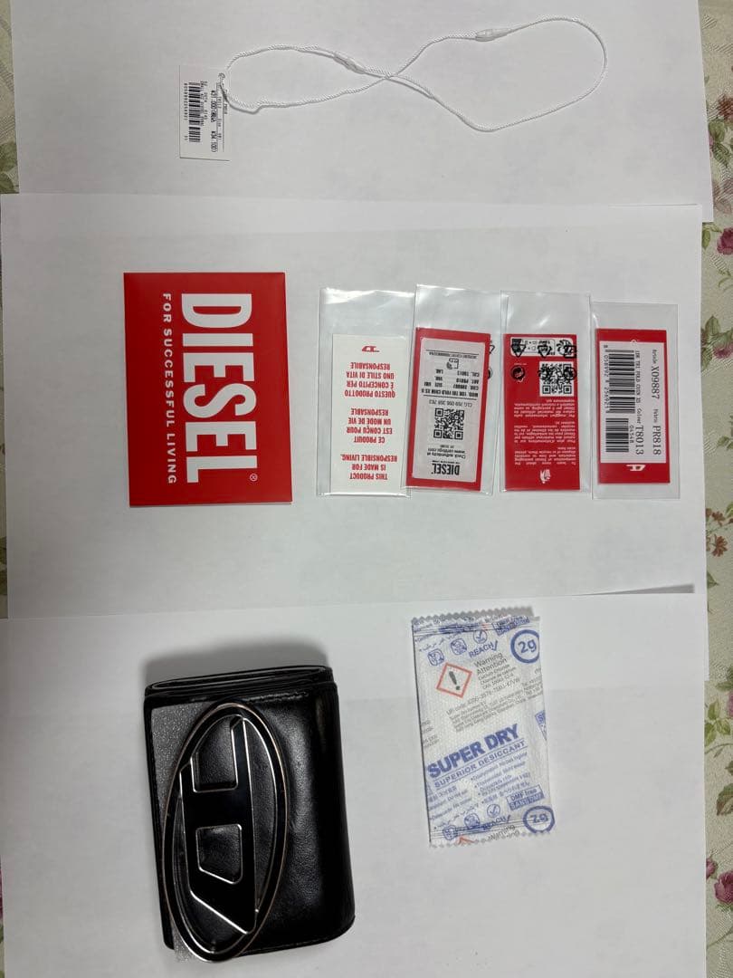 DIESEL 3つ折り 財布 ミニウォレット ディーゼル