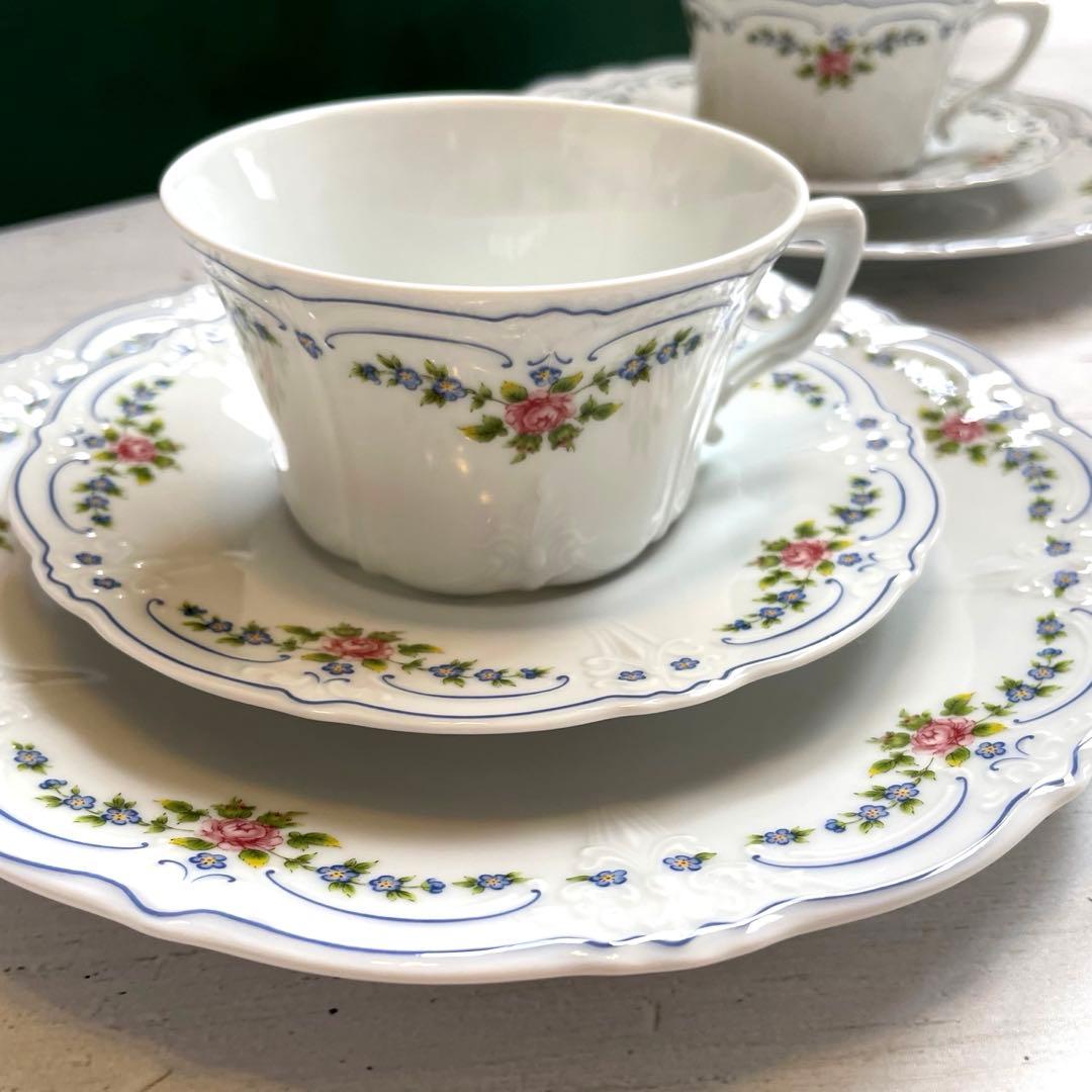 新品箱入りフッチェンロイターイザベル カップ＆ソーサーケーキ皿のペアティーセット