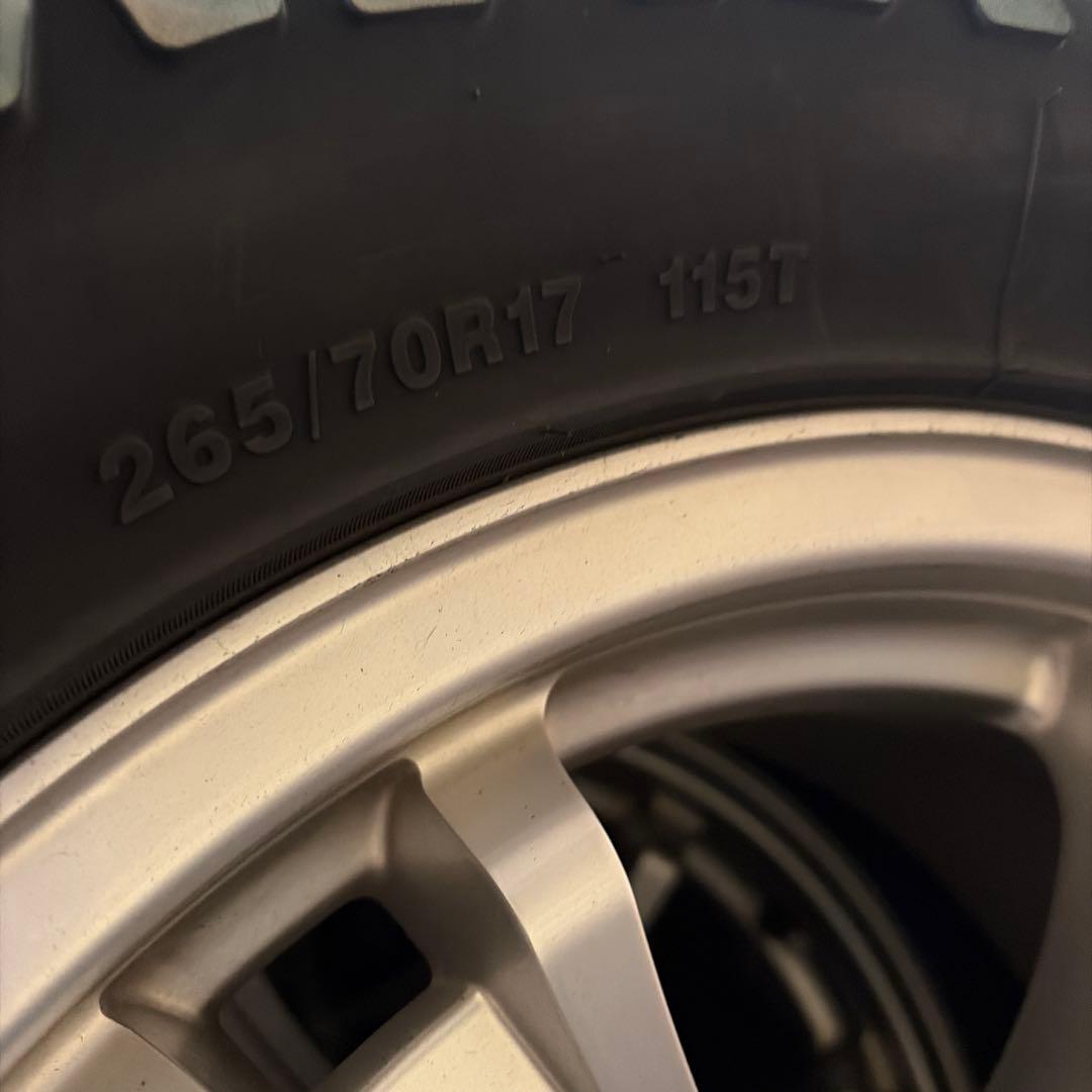 GRIPMAX スタッドレスタイヤ 265/70R17 115T