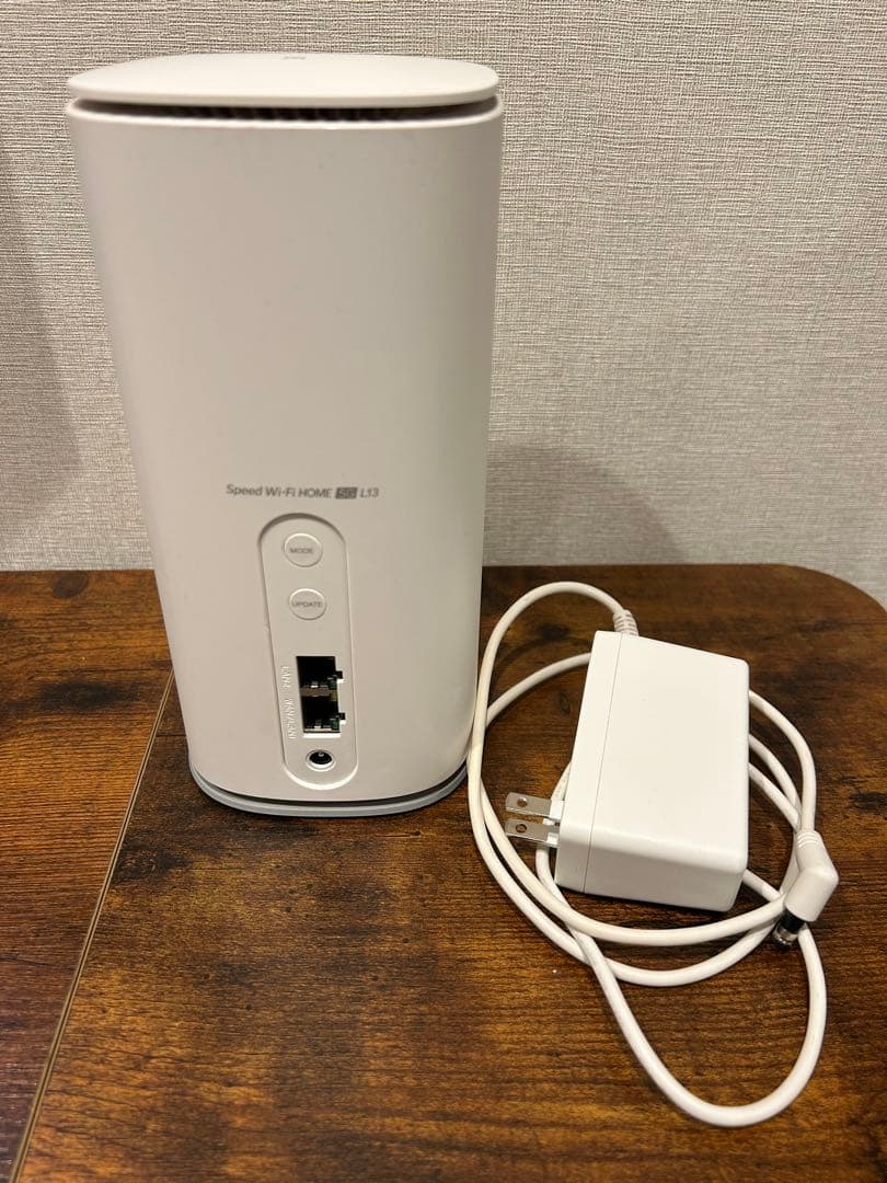 Speed Wi-Fi  5G L13（ホワイト）