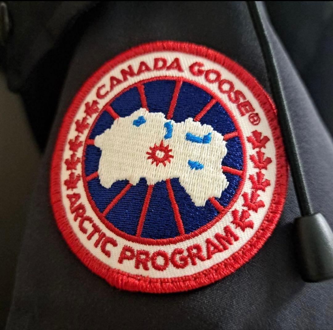 【早い者勝ち】  カナダグース S ダウンジャケット