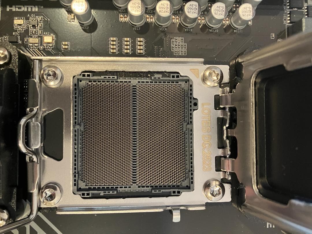 GIGABYTE B650M GPLUS WIFI(rev1.3) マザーボード