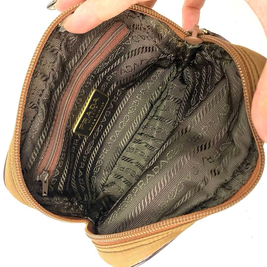 ヴィンテージ☆PRADA☆プラダ☆ウエストポーチ☆クロコ型押し☆ナイロン☆カーキ