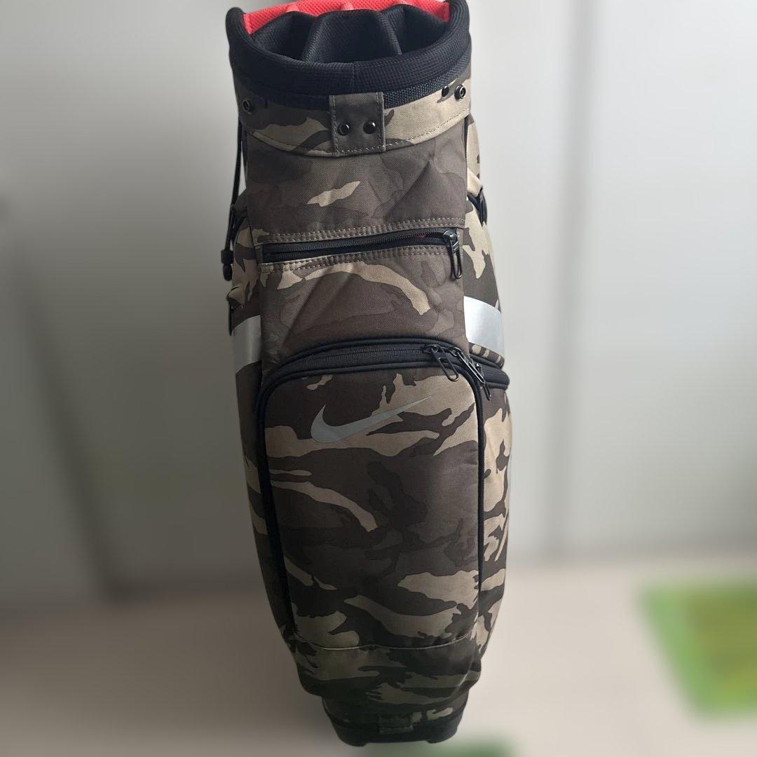 Nike 迷彩キャディバッグ