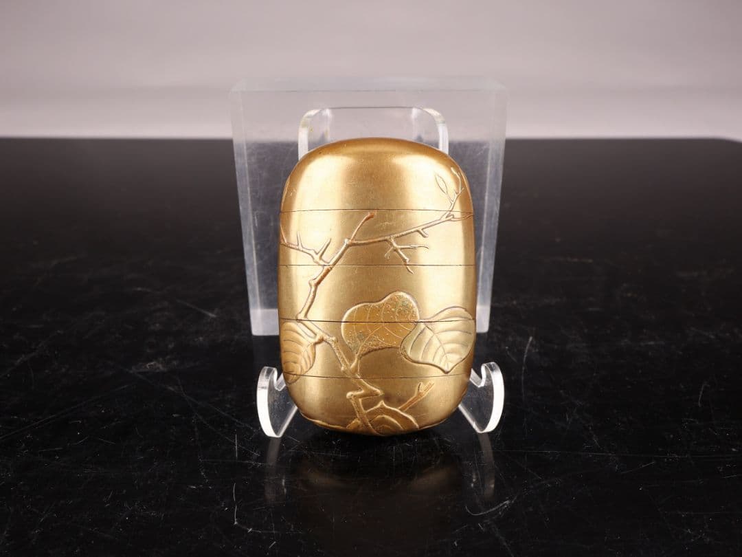 A346 【江戸時代】 金彩蒔絵印籠 枯柿文 ／時代の擦れあり！