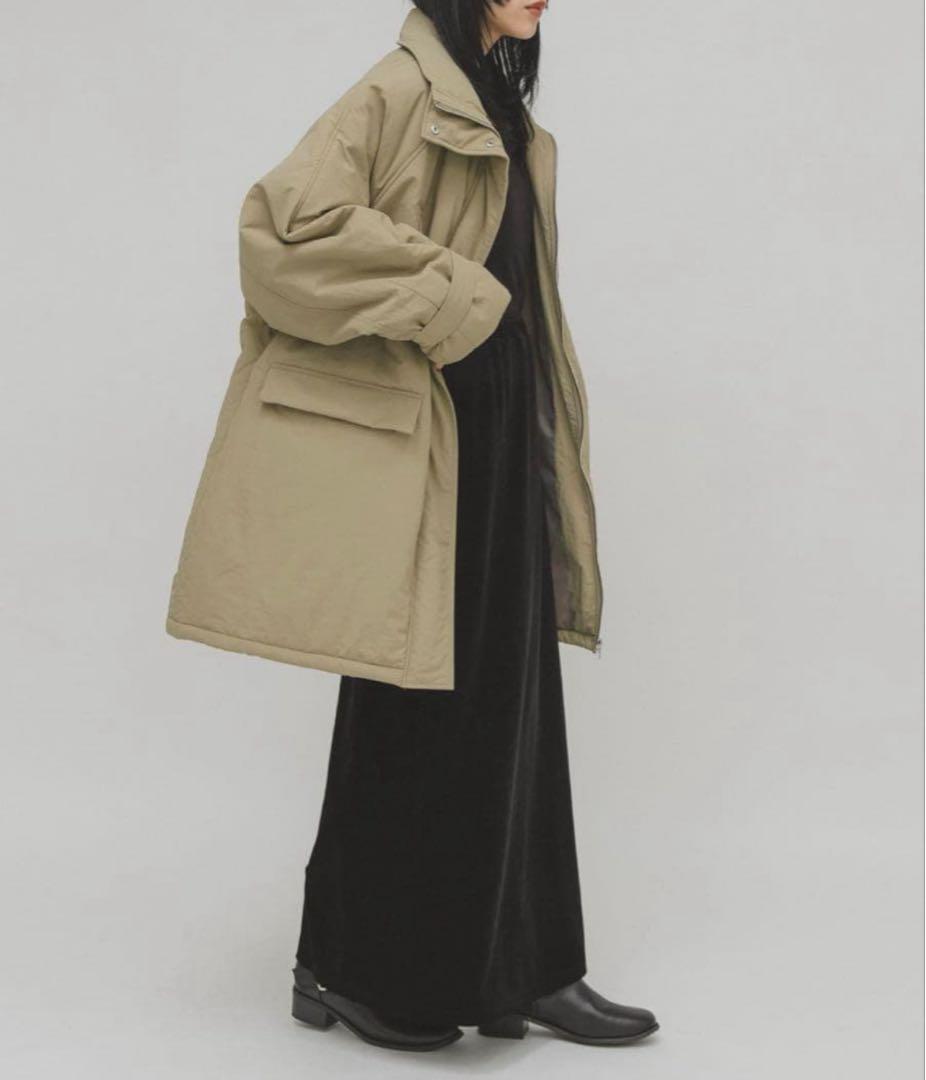 KBF モンスターパテッドミドルコート