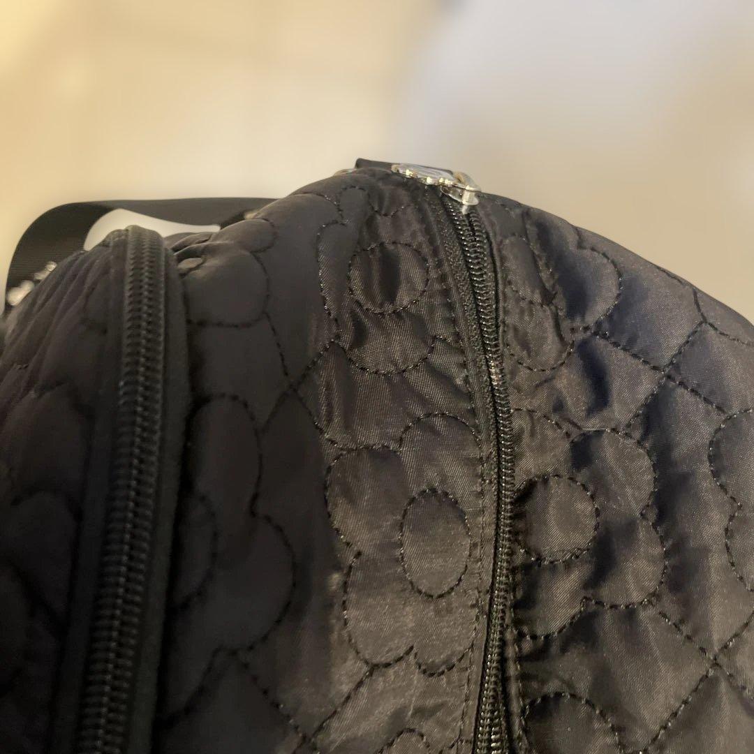 美品　マリークワント　デイジーキルトボストンバッグ　キャリーオンバッグ