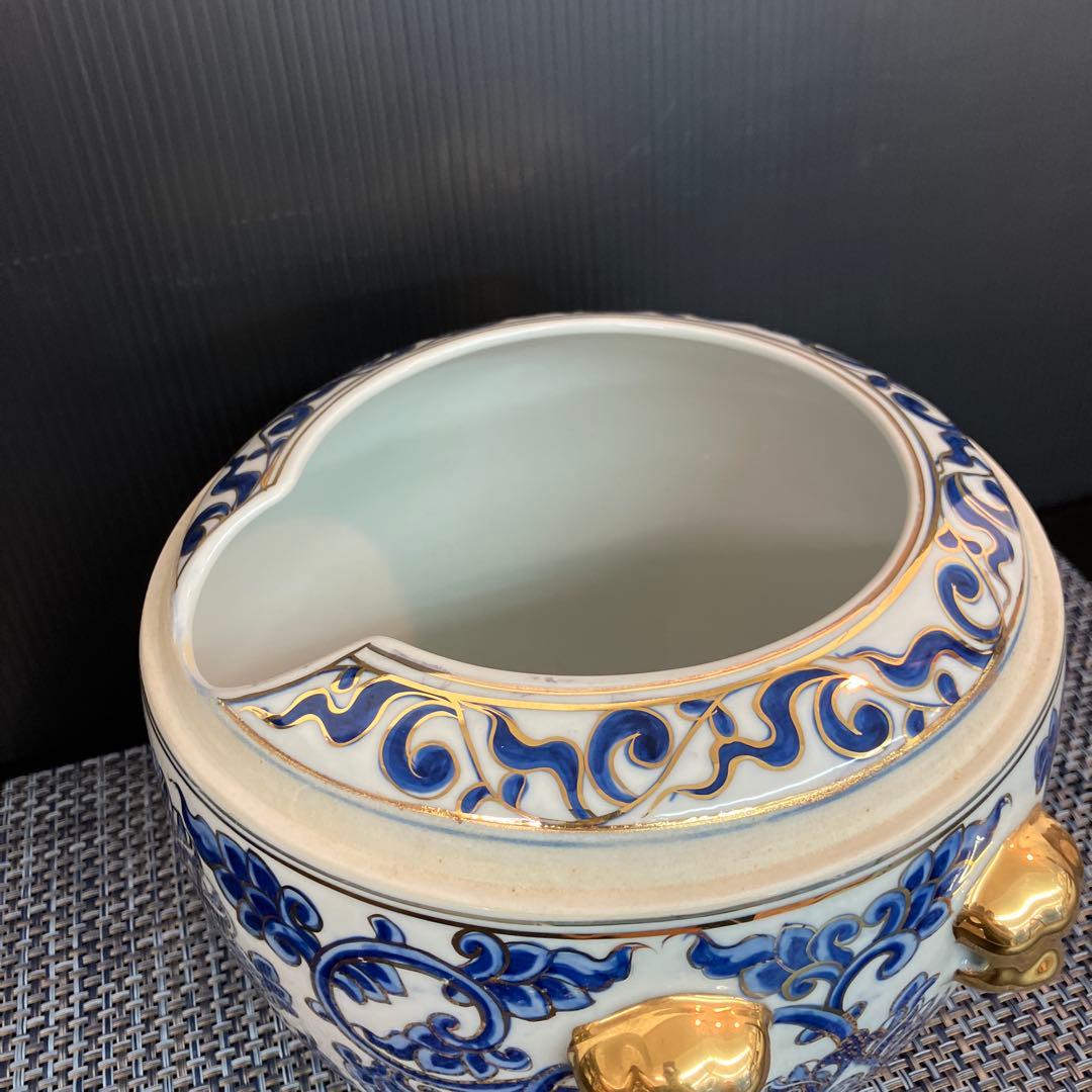 有田焼　飾壺　金装飾　一部掛け有