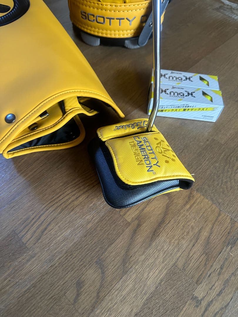 Scotty Cameron キャディバッグ・パターセット