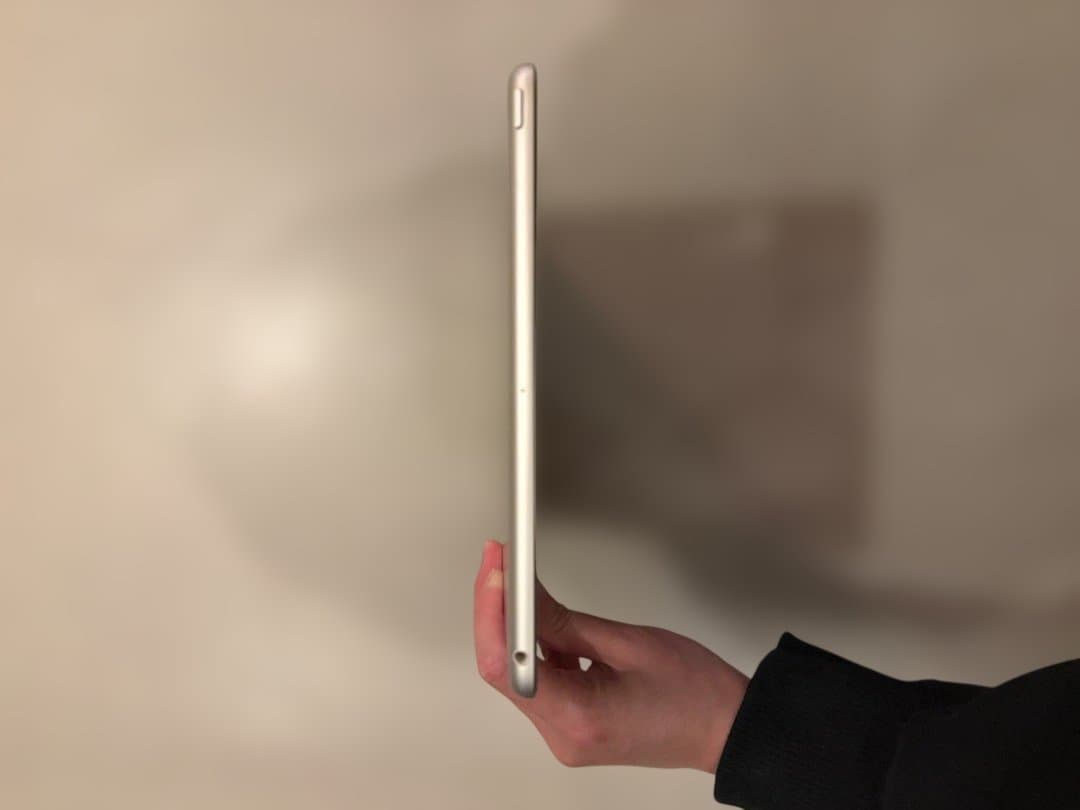 バッテリー良好◎ iPad第8世代128GB/純正Keyboard/pencil