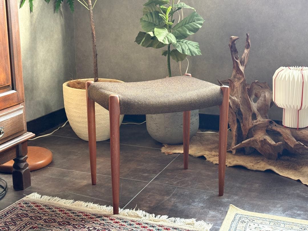 J.L.モラー　J.L. Moller　スツール　チーク材　ビンテージ　nZ