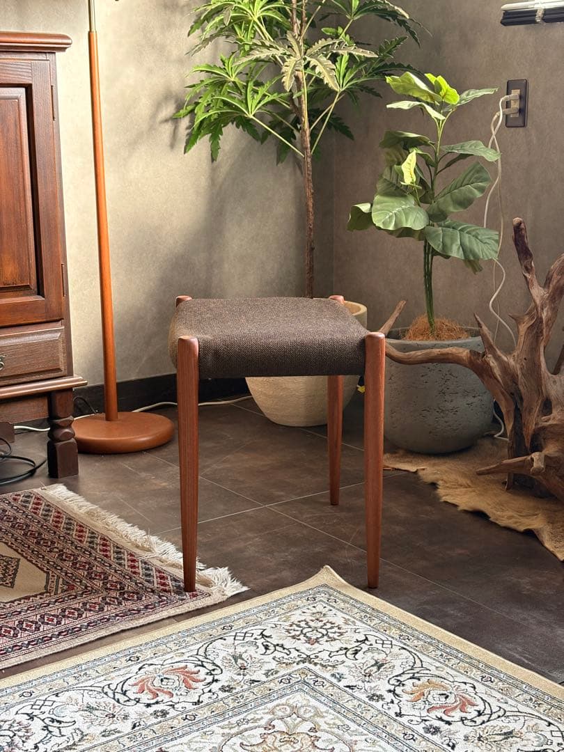 J.L.モラー　J.L. Moller　スツール　チーク材　ビンテージ　nZ