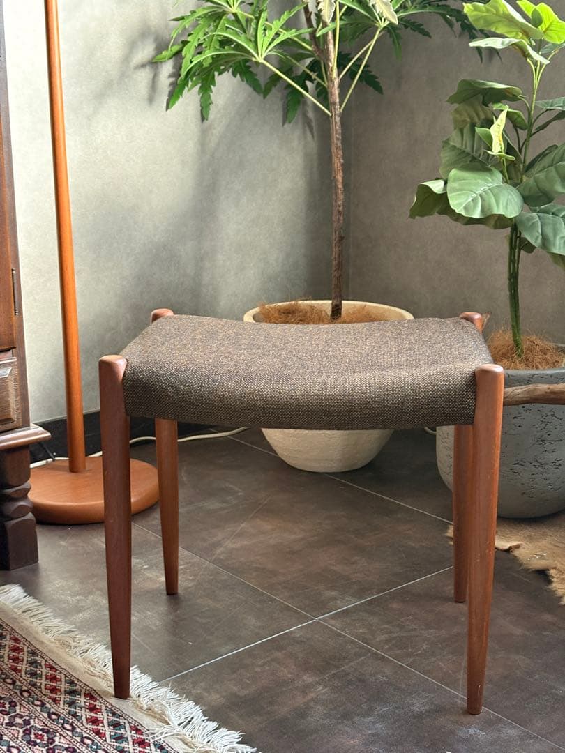 J.L.モラー　J.L. Moller　スツール　チーク材　ビンテージ　nZ