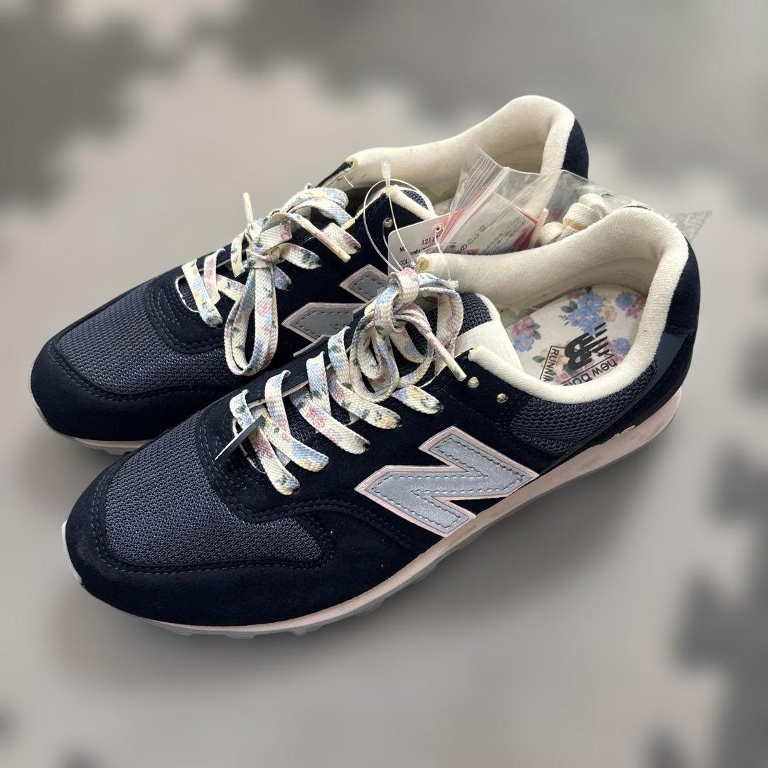 値下げ中！！newbalance×earthのコラボスニーカー 24.5cm
