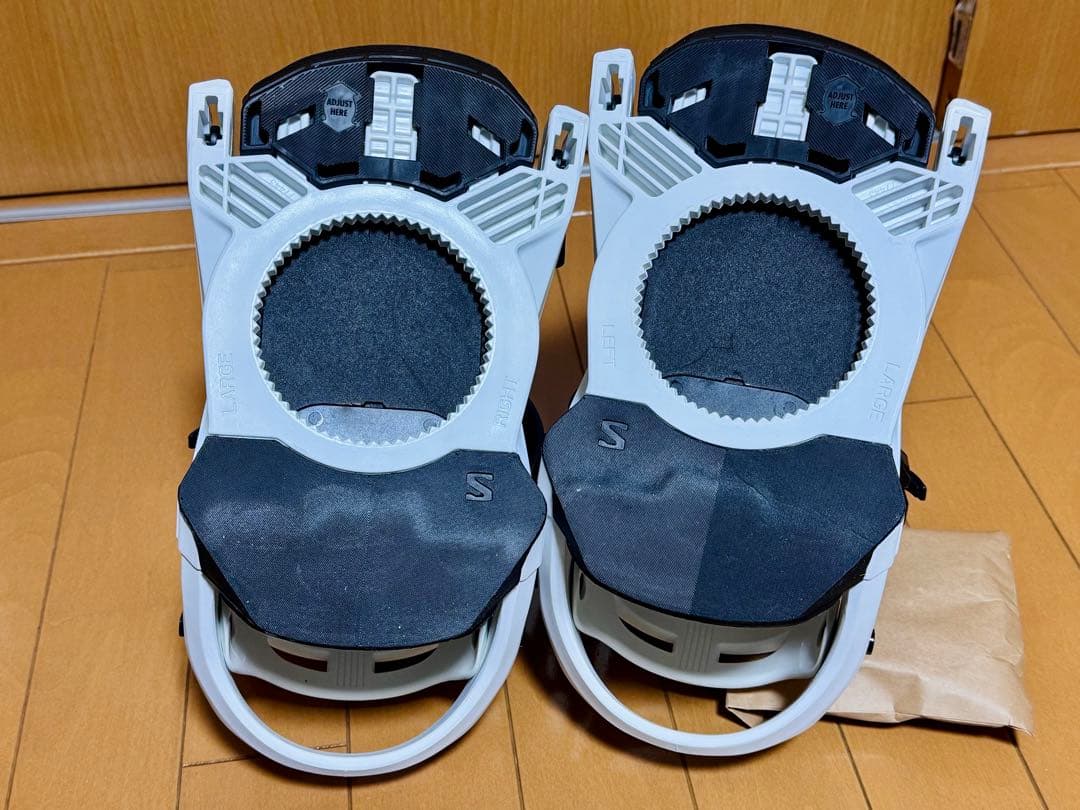 使用1回 ほぼ新品 SALOMON RHYTHM スノーボード L ビンディング