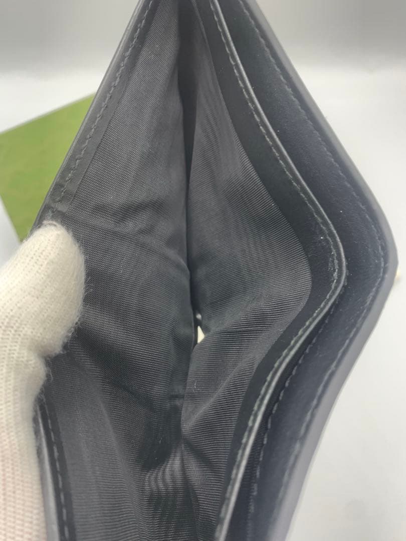 GUCCI 二つ折り財布　キングスネーク　ベージュ系　GGスプリーム