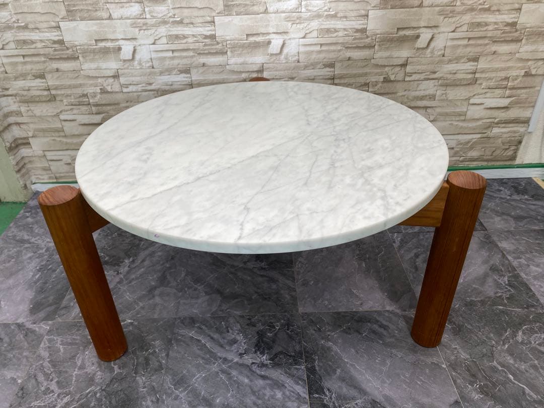 Cassina IXC ローテーブル　大理石