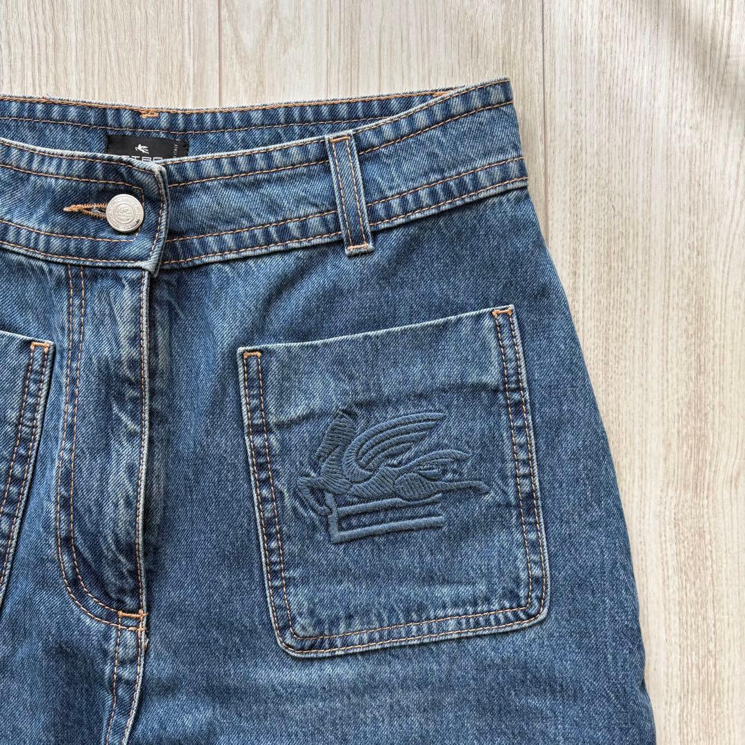 【美品】ETRO 23年製 ワイドデニムパンツ 25inch ロゴ刺繍 革パッチ