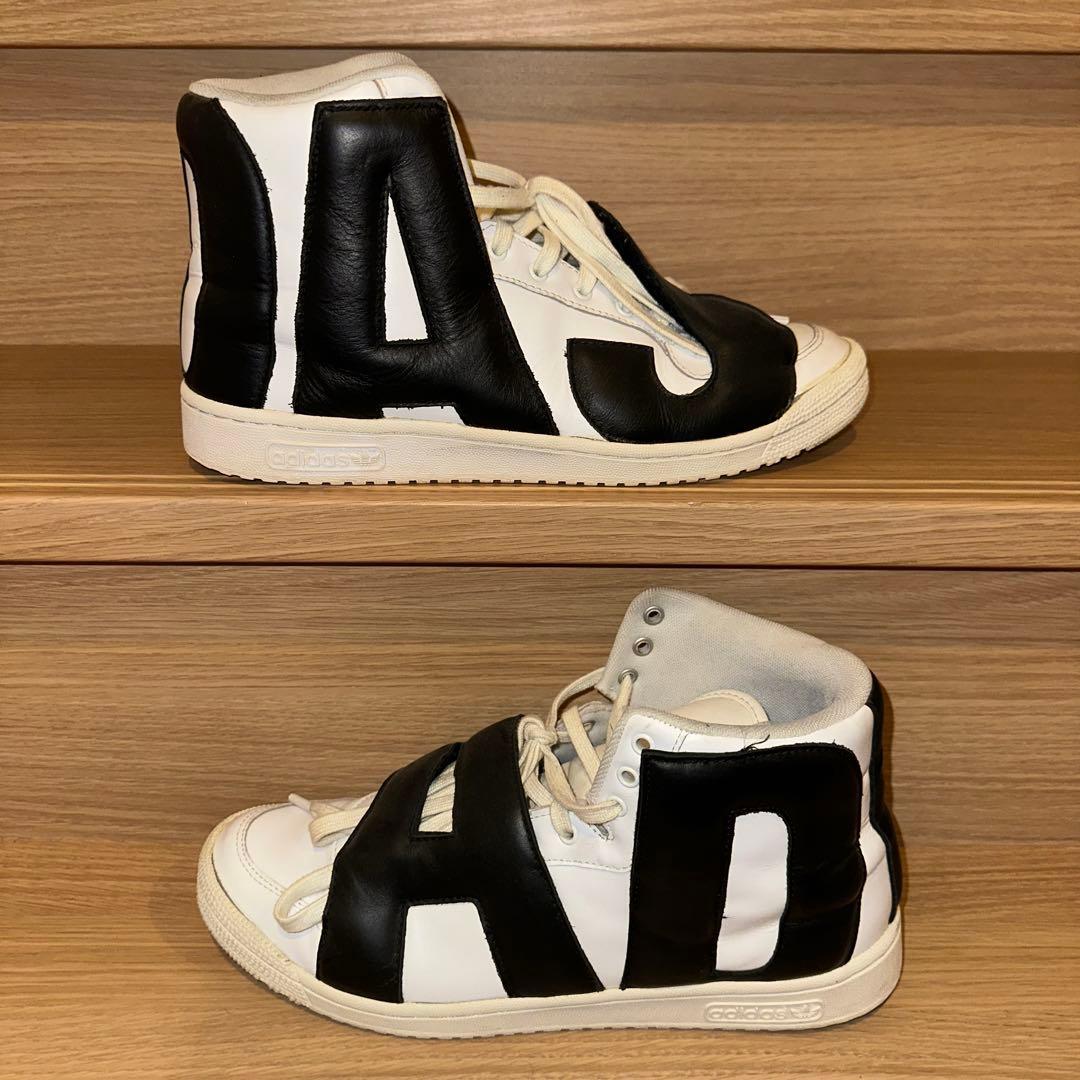 ADIDAS × JEREMY SCOTT LETTERS