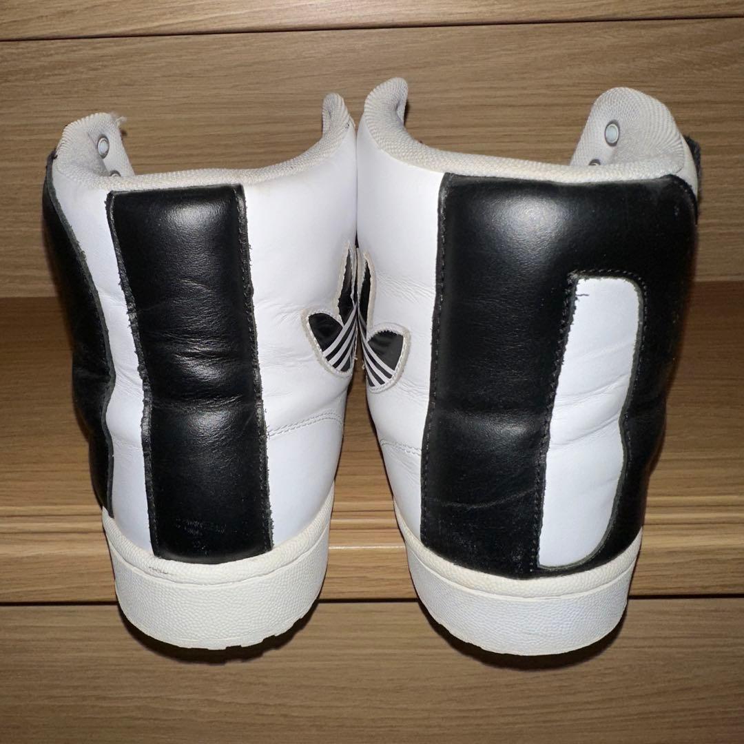 ADIDAS × JEREMY SCOTT LETTERS