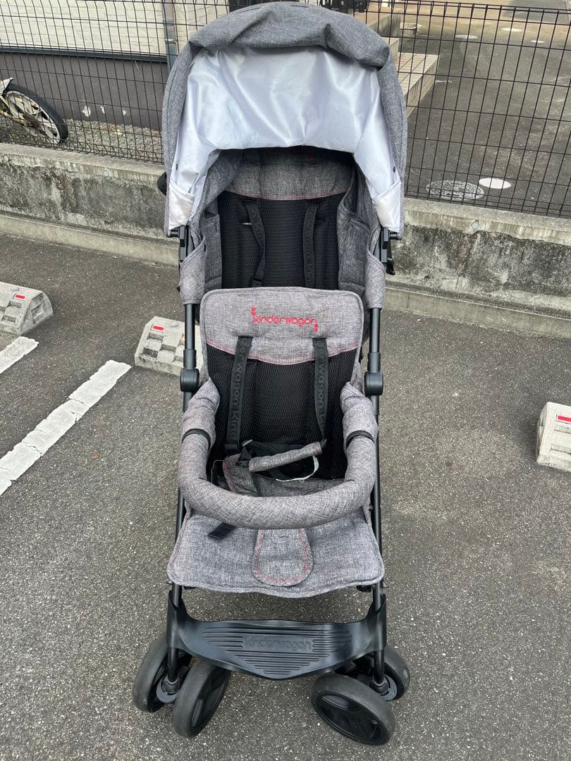 キンダーワゴン　ベビーカー