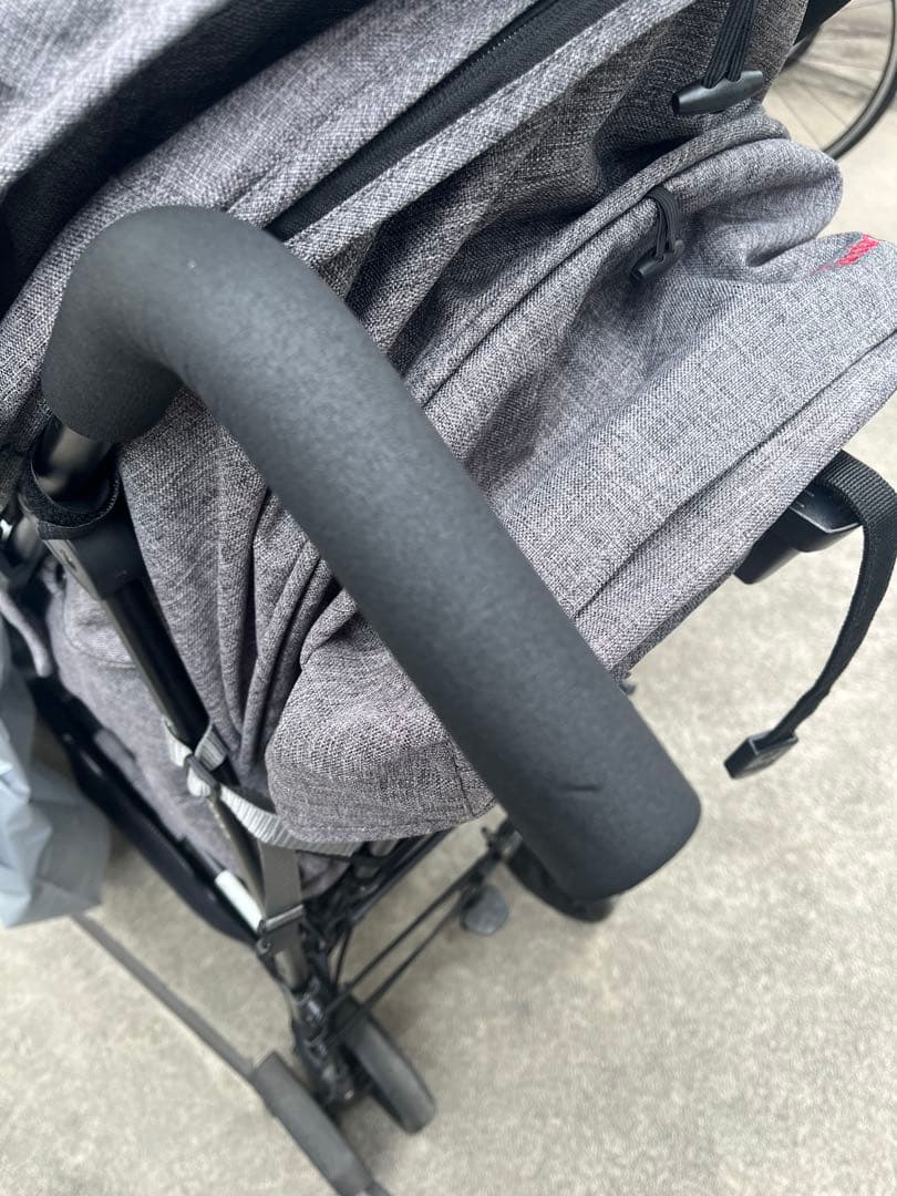 キンダーワゴン　ベビーカー