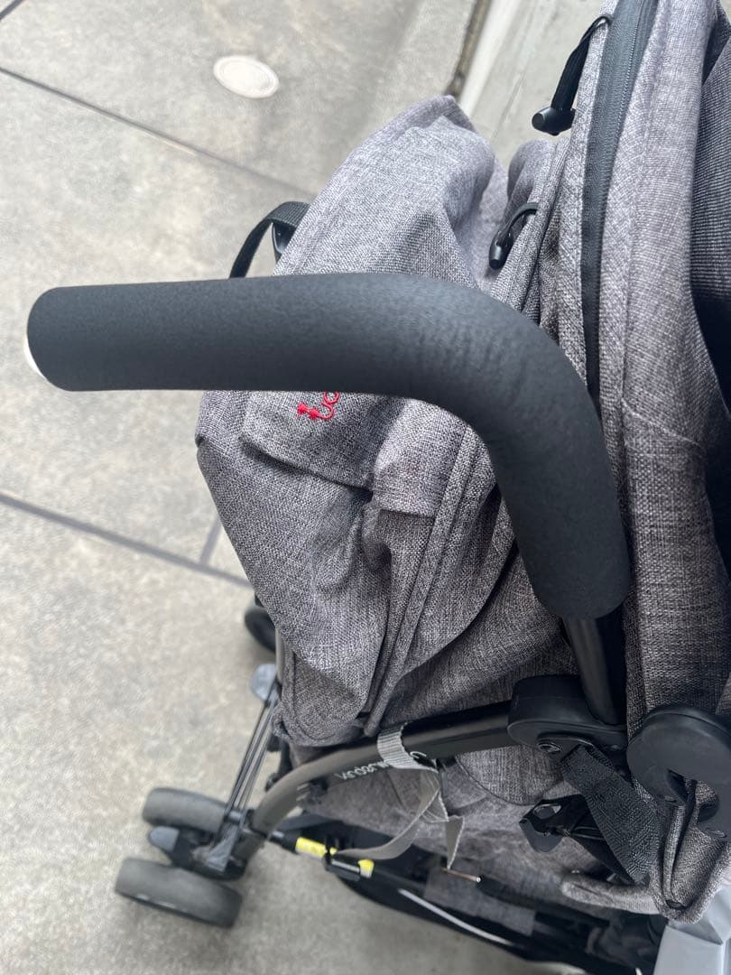 キンダーワゴン　ベビーカー