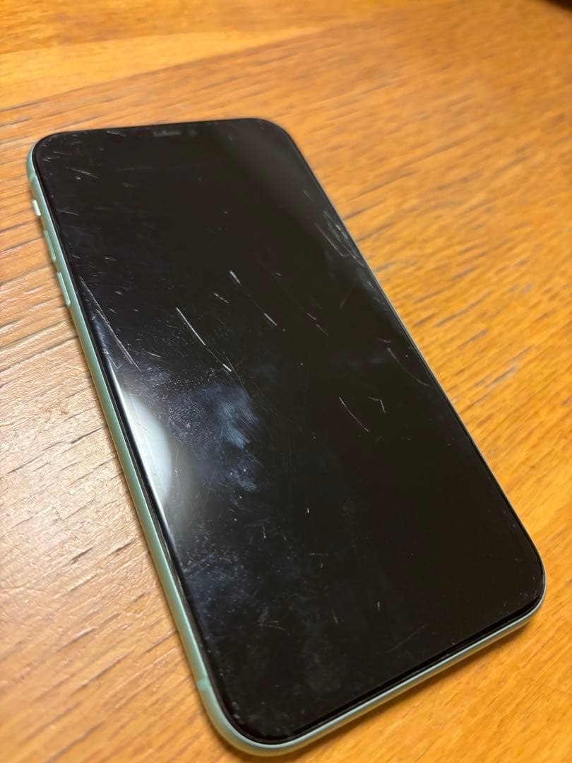 Apple iPhone 11 グリーン 本体