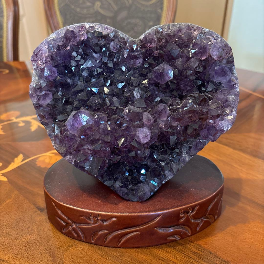 アメジスト♡ビックハート♡キラキラ天然石♡専用台座付き