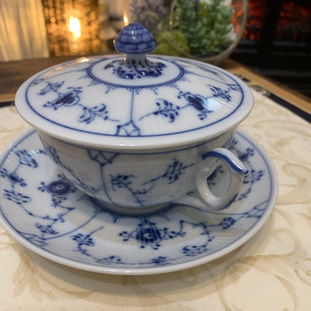 ロイヤルコペンハーゲン ブルーフルーテッド プレイン スープカップ＆ソーサー