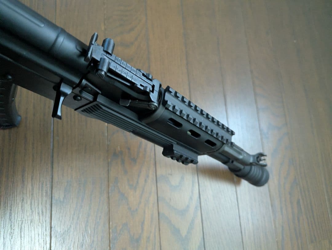 東京マルイ　次世代電動ガン　AK102