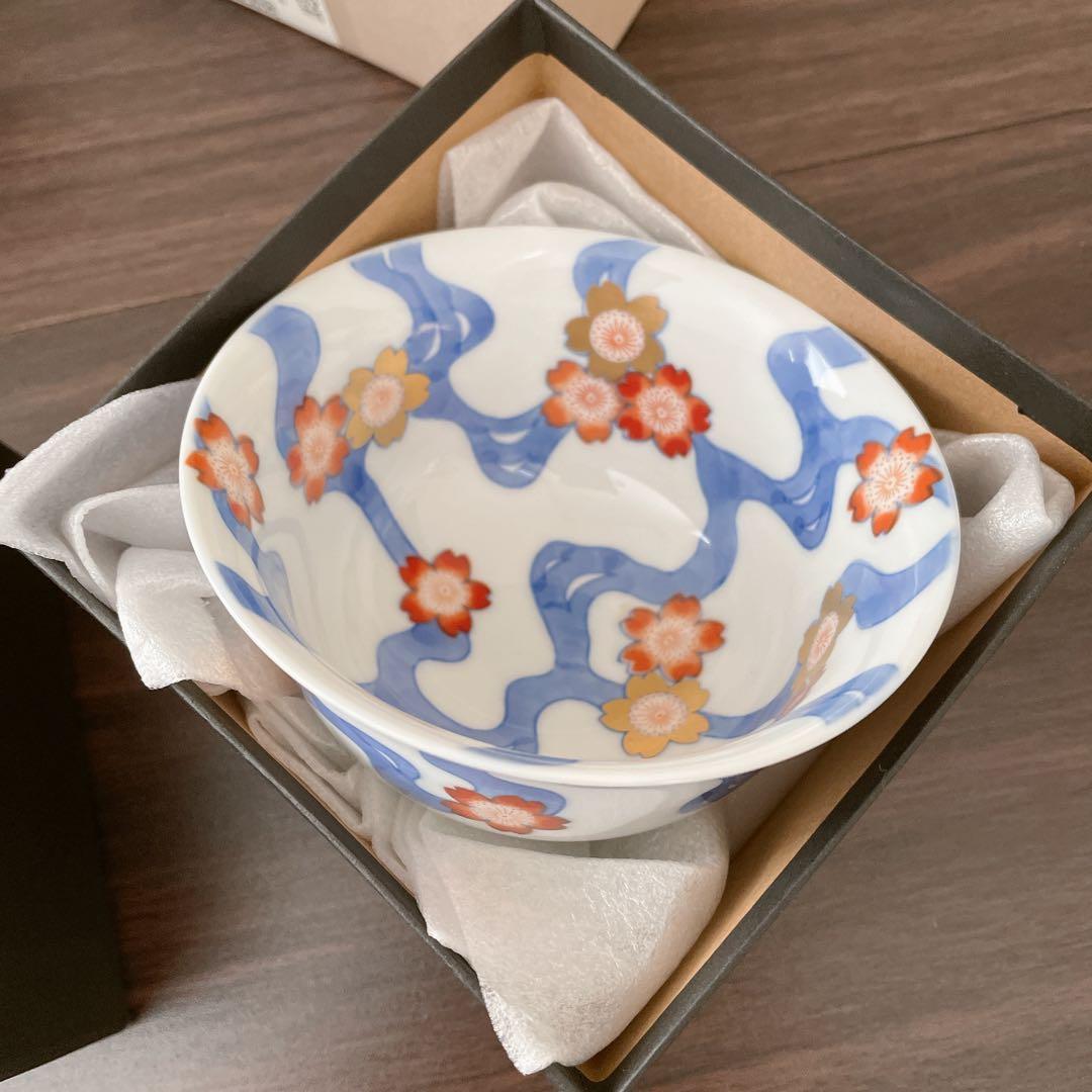 箱入り 未使用 深川製磁 春型飯碗　川に桜 2個セット